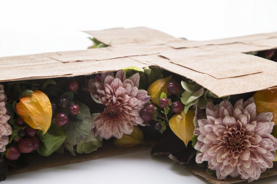 rouwwerk kruis close Bea