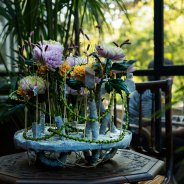 Rossano Chrysanthemums on a pedestal