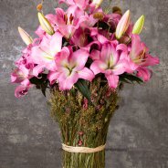 Pink Master lily design - Dennis Lanzaat - Flower Factor