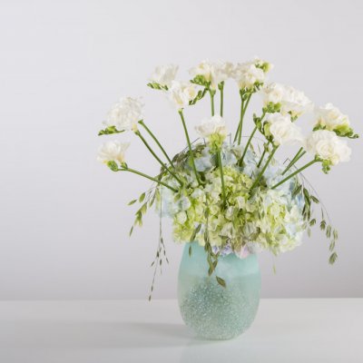 Romantic Freesia vaas design