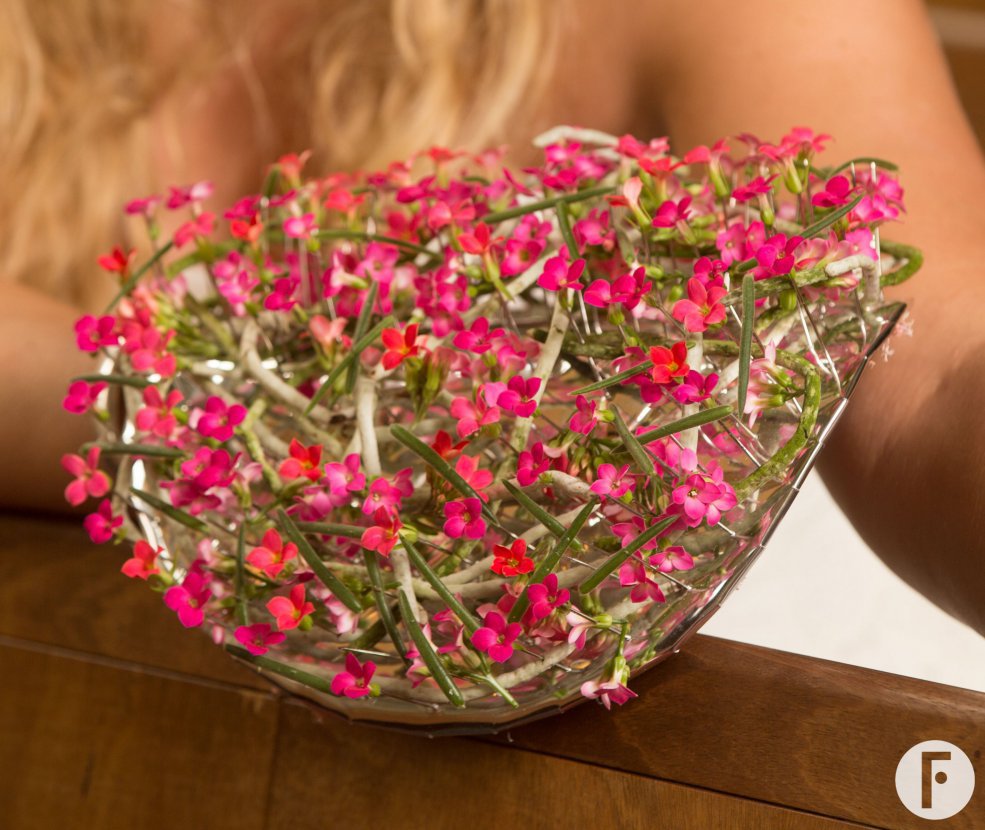 Florale armband met Kalanchoë - close-up