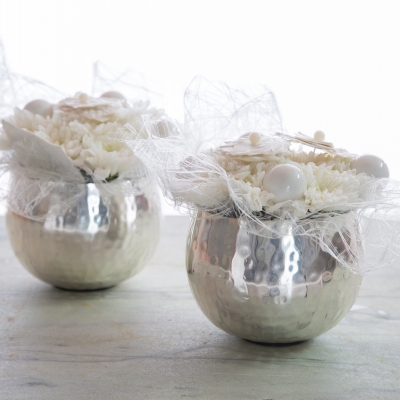 A nice couple with 'Baltica' Chrysanthemum