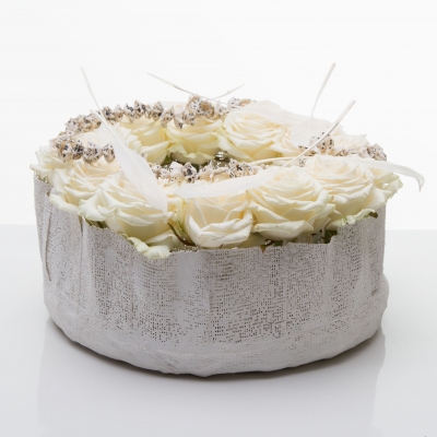 Icing on the flower cake