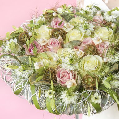 Modern wedding bouquet