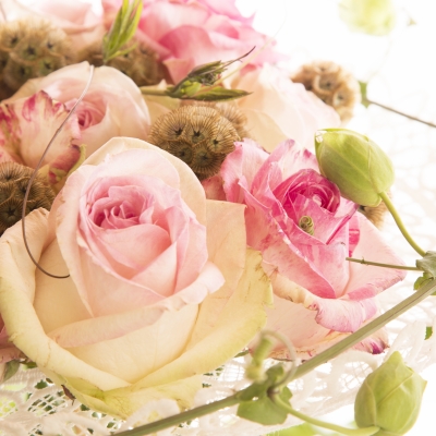 Romantic rose design - detail