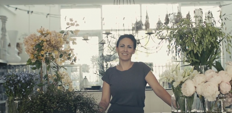 Giada Graziani creates a Boho cascade bouquet