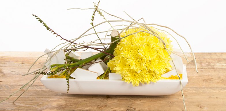  Stijlvol tafelstuk met chrysanten